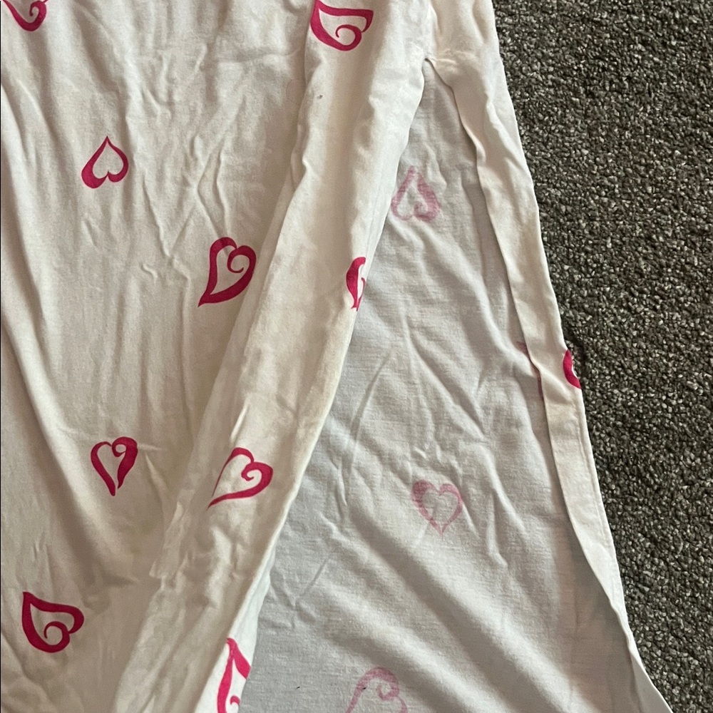 Victoria's Secret White and Pink Heart Gown with slit on one side - Picture 2 of 3